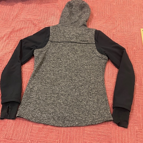 FarWest women’s size small Gray Black Hooded zip up fleece Jacket w/ thumb holes - Picture 10 of 14